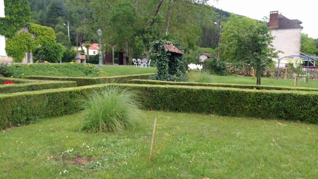 Maison Redon Chambres D'Hotes Tour-de-Faure Kültér fotó